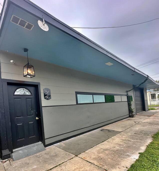 The Q Loft Galveston Villa Bagian luar foto