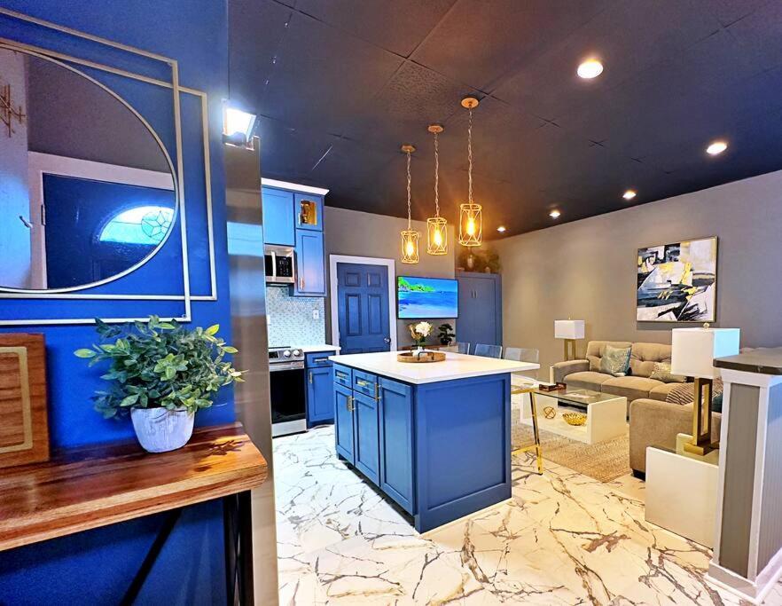 The Q Loft Galveston Villa Bagian luar foto