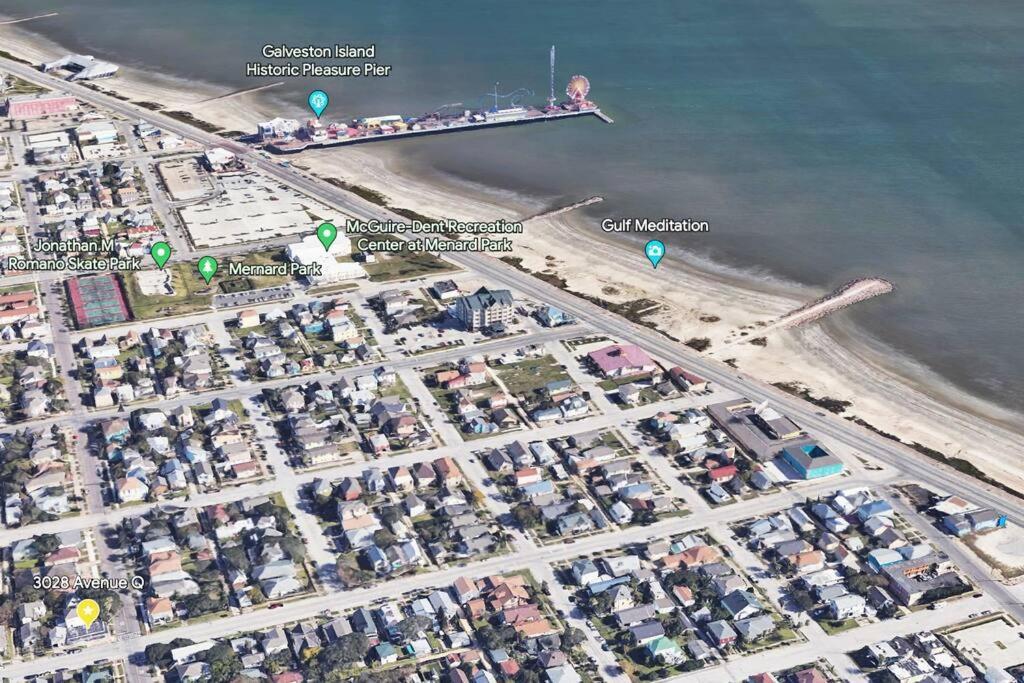The Q Loft Galveston Villa Bagian luar foto