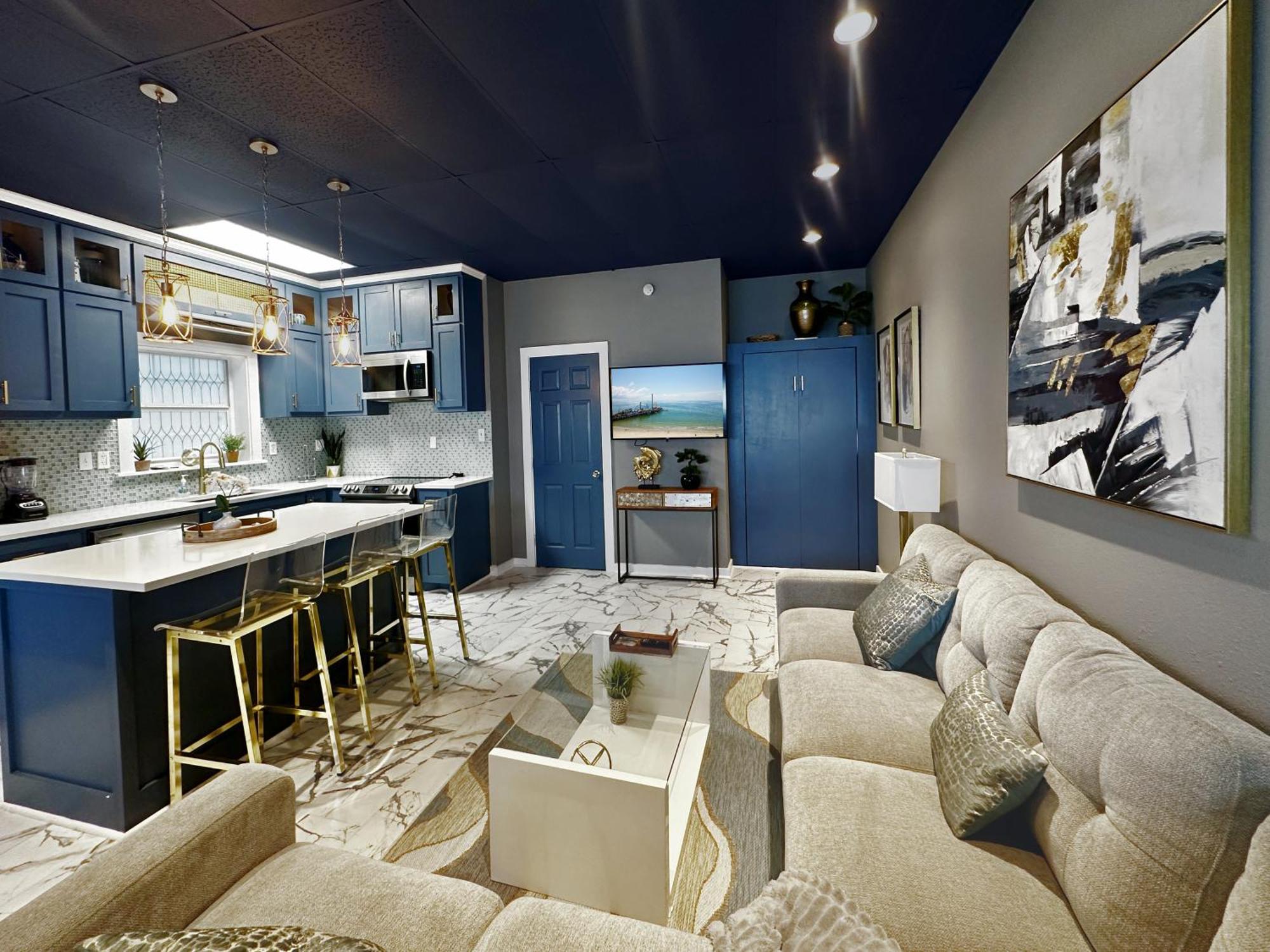 The Q Loft Galveston Villa Bagian luar foto